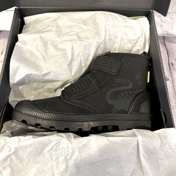 Destiny x Palladium Boots - Picture 6 of 11